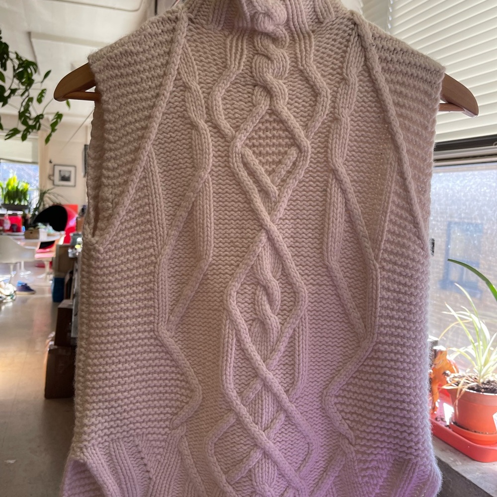Autumn Cashmere Cable Knit Sleeveless Vest - Cream